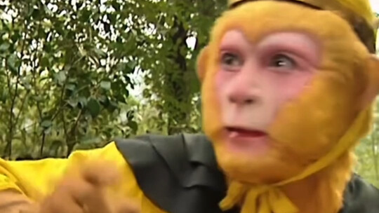 Why can Sun Wukong summon the Earth God at will, while Zhu Bajie and Sha Seng cannot?