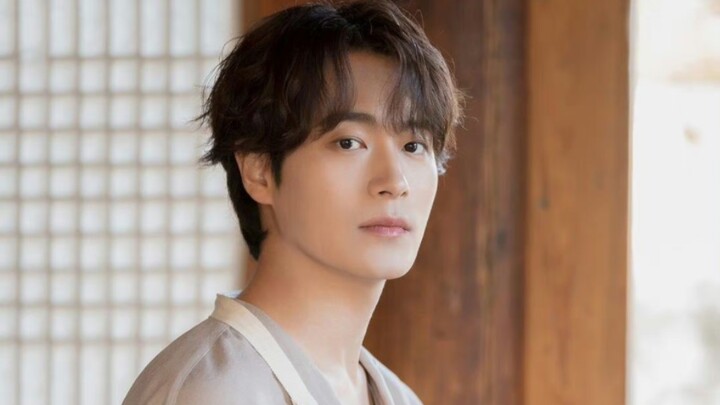 [Yun Tae-jun x Cha Seo-won] I fell into your blue velvet breath