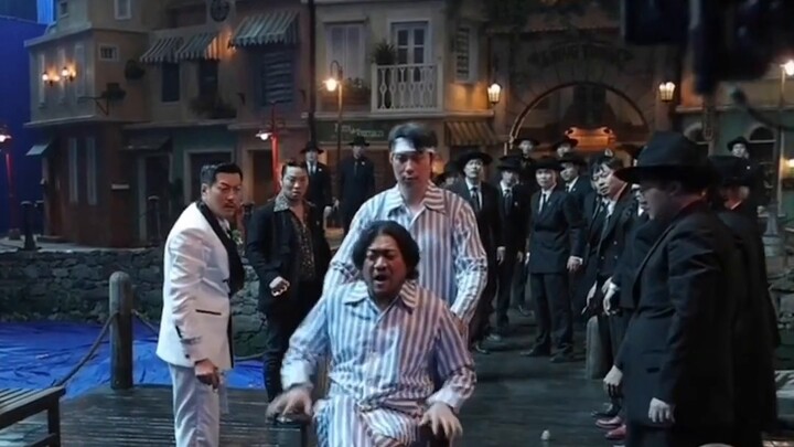 [This killer is not so calm] The most miserable gangster Harvey "goes into the sea" behind-the-scene
