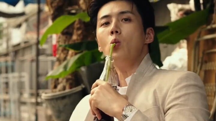 If there were rankings for gangster action movies, this Korean gangster drama would definitely make 