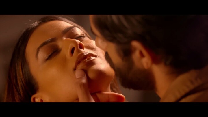Chal Raha Hai Junoon Extended Song Twisted Nia Sharma Rrahul Sudhir Vikram.Bhatt