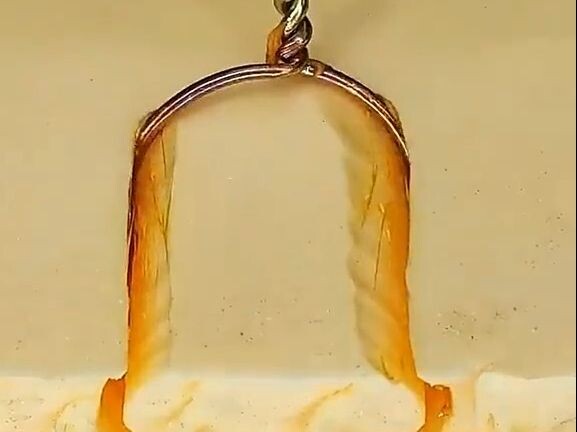 Learning these common little life hacks can make your life better.