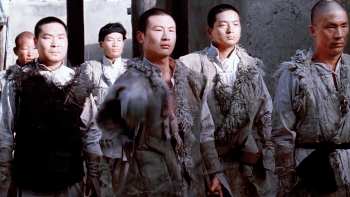 Bagaimana aku menggendongmu ke sini sebelumnya? Bagaimana aku menggendongmu sekarang?