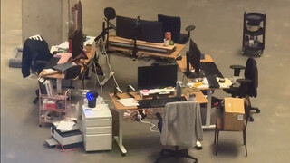 The Dream-Chasing Team in the Unmanned Warehouse