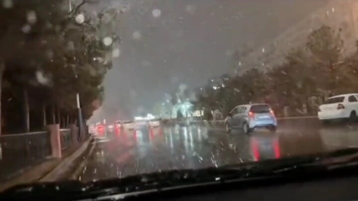 Các đồng chí CSGT, tôi tự thú, xin nhất định trích xuất video giám sát để xác nhận hành vi phạm tội 