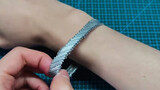 [DIY]Membuat 'tali tangan' dengan 270 staples