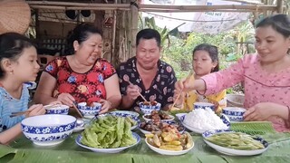 Chợt Thèm Lại Món Cá Trê Dừa Kho Tiêu Môn Xào Tỏi Bữa Cơm Ngon Ngoài Vườn| TKQ & Family T674