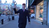 [Funny video] What happens when I cosplay Trump walking in the street?