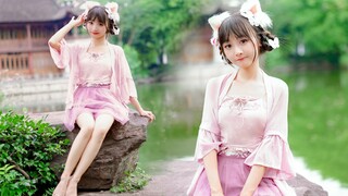 [เซควาญา] ❀สาวซนเท้าเปล่าแอบลองใช้เครื่องสำอางของพี่สาว❀