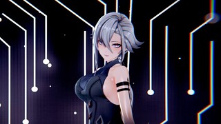 The third host is a woman: Alechino