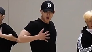 【金珉奎】经典咏流传｜跳舞最好看的187高个小狗大帅哥