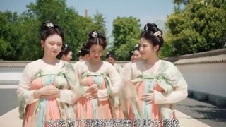 女孩为了演好一个角色，竟然往嘴里塞棉花！