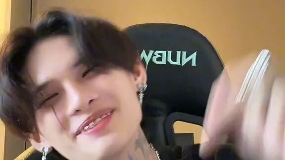 หล่อมากๆ