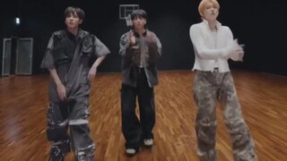 [TXT]Thử thách 3D Tik Tok của Hetian Jungkook