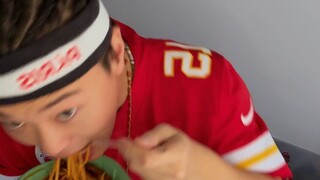 Nếu tôi thêm một đoạn rap vào bài hát mới "spaghetti" của Chì Xīn...