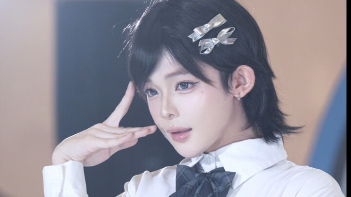 Finally made it onto the stage!! 04 male college student roadshow aespa cover of f(x)’s "First Molar