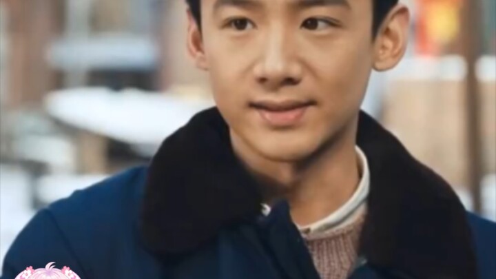 Phản ứng thay đổi của Bạch Cảnh Đình khi gọi người khác là “anh trai”