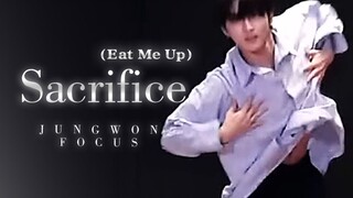 【Liang Zhenyuan】Fragile Boyish Vibe Hidden in the Shirt! Sacrifice (Eat Me Up) Practice Room Live Sh