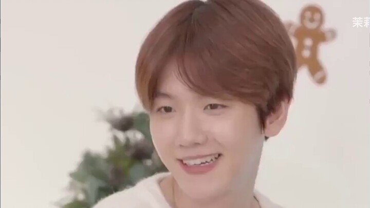 [Hot Topic in Korean] EXO's Baekhyun was almost heartbroken after seeing a fan comment on Weibo