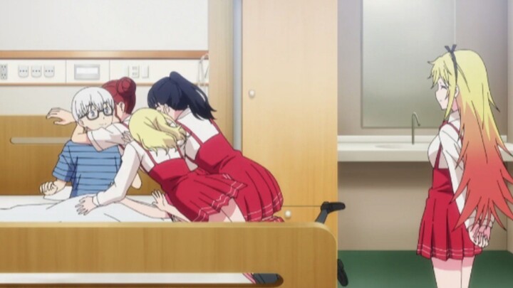 Masih sakit main keroyok aja💦