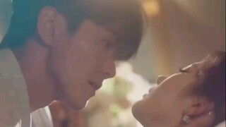 Review Phim : NGỬI HƯƠNG MƠ XANH | Ami Review