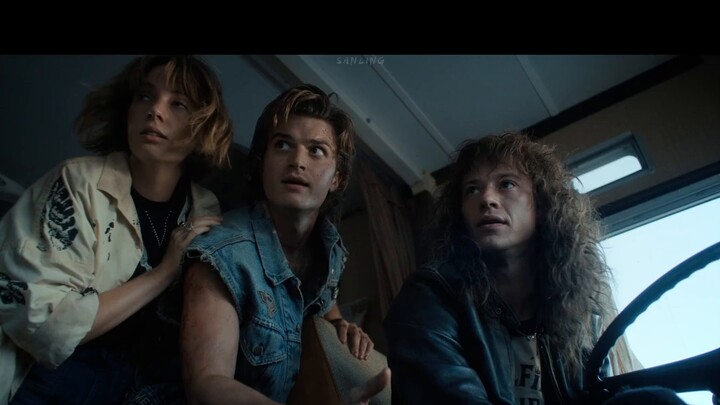 The Importance of "Drive" in Stranger Things!!!