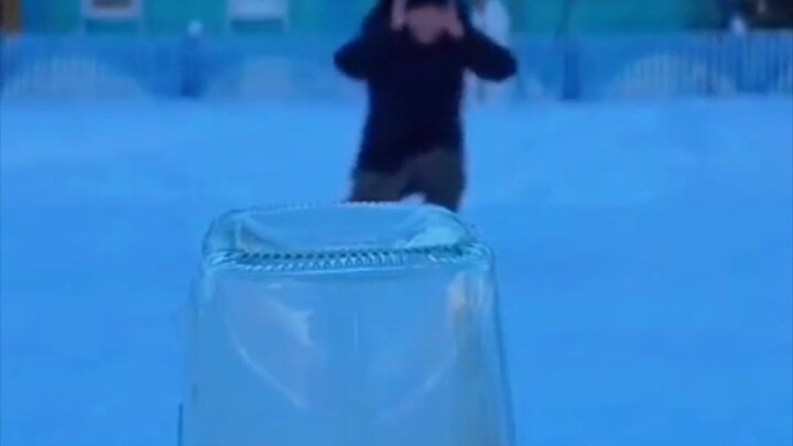 นี่คงเจ็บนิดหน่อยนะ