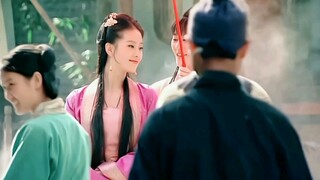 السيدة الأصيلة من عائلة عريقة ستُحافظ على أسلوبها الرصين حتى أثناء اللعب والمرح، وليس بالحركات الصغي