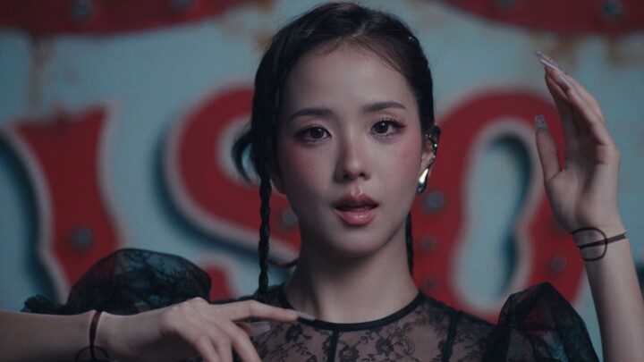 JISOO - CLICK (Official MV)