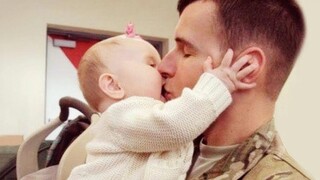 พ่อเล่นกับลูก วีดีโอที่น่ารักที่สุด - โฮมวิดีโอที่สนุกที่สุด