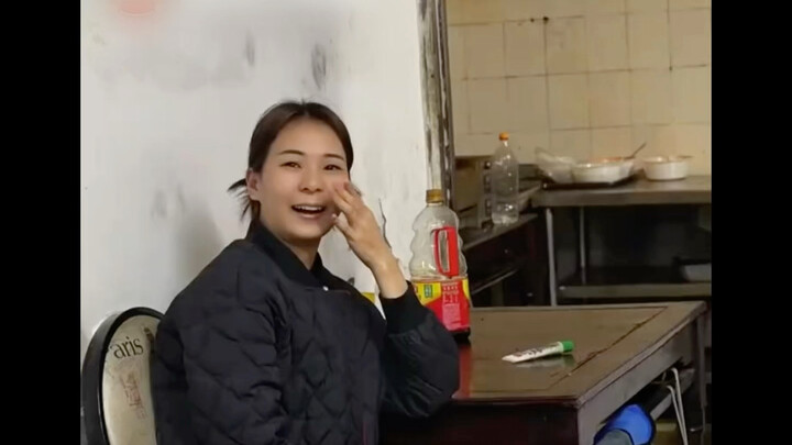 Boss Lady: Liu Yuxin, you owe me my freedom!