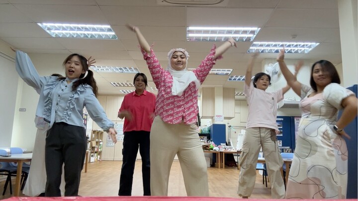 Dance performance on Teachers' Day💃