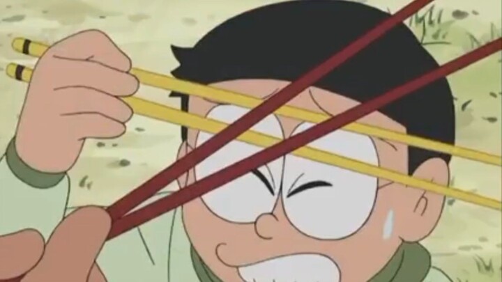 nobita berusaha keras