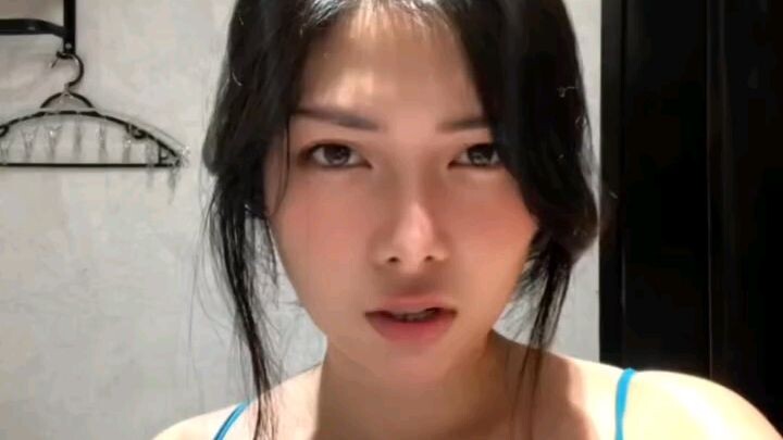 Christine J.🍒😍