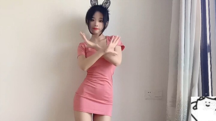 Do you like pink? (04 18-year-old simple ABC dance)