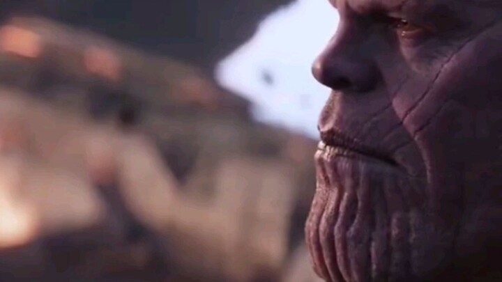 Thanos bikin emosi avengers