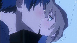 [Mix] Trigger Warning! Mass Kiss Moments Cut!