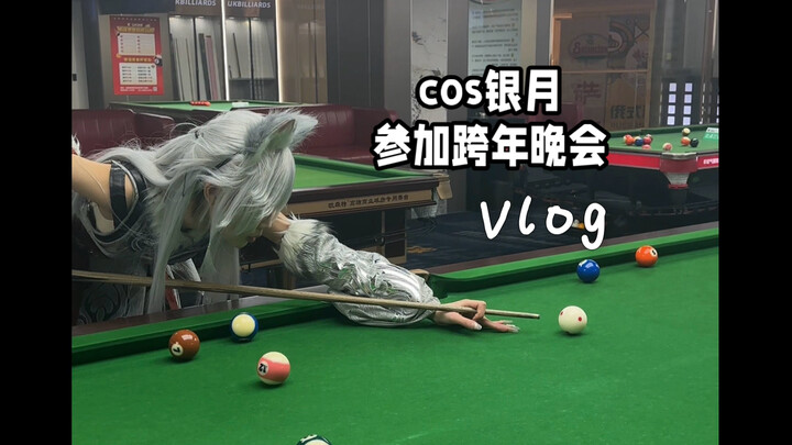 cos Silver Moon ikut acara malam pergantian tahun!