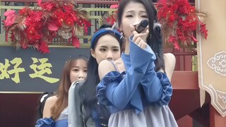 女团小雨