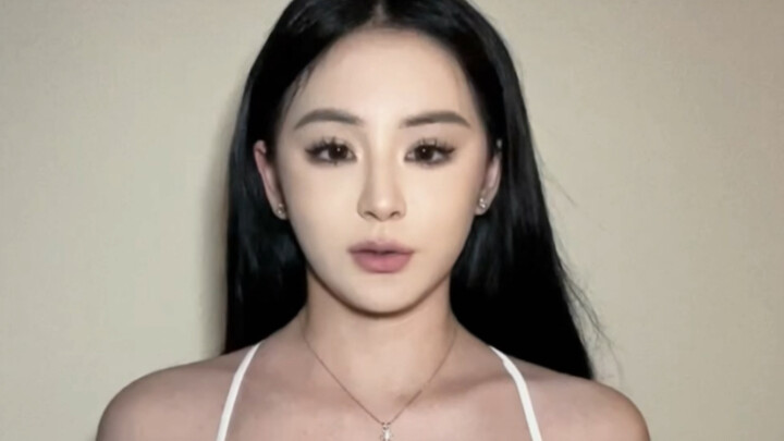 Nhìn thì hiền lành yếu đuối vậy thôi, nhưng thực ra…