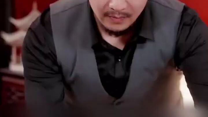Pemimpin Kuil diusir keluarga, kakak lebih sayang anak angkat, mereka menyesal mohon maaf