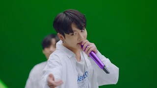 BTS (방탄소년단) - Boy With Luv (TOKOPEDIA Ver.) [LIVE VIDEO]