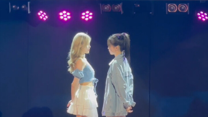 [สี่ฤดูกาลแห่งความรัก] บันทึกการแสดงสดของ Wang Zixin และ Yang Kelu