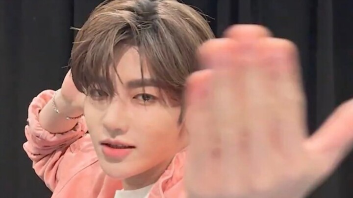 章昊单人男宝星球2主题曲challenge！脸蛋在发光！