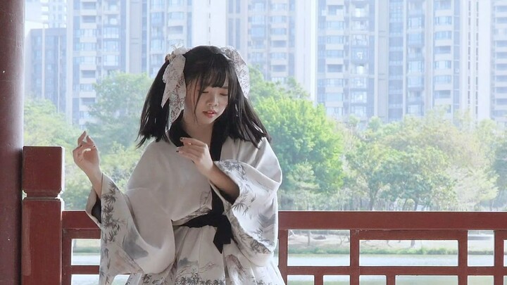 ي تشينغ / نصف كالحلم 【عام جديد سعيد】