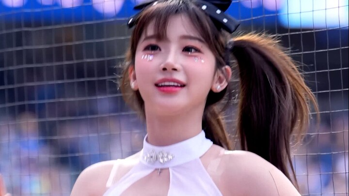 【Li Zhuyin】Zhuzhu and Her Air Guitar