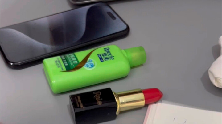 这这这怎么都是修正带啊