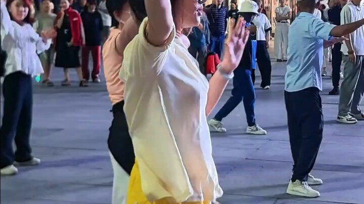 广场舞