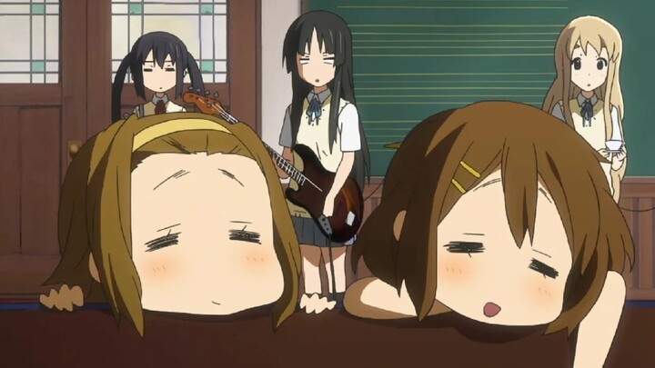 أوبي فرقة الفتيات، لكن إذا لم تدور خلال 10 ثوانٍ، فانتقلي للجزء التالي!