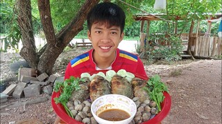 กิน ปลาหมอ ย่างกับข้าวเหนียว อร่อยมากครับ